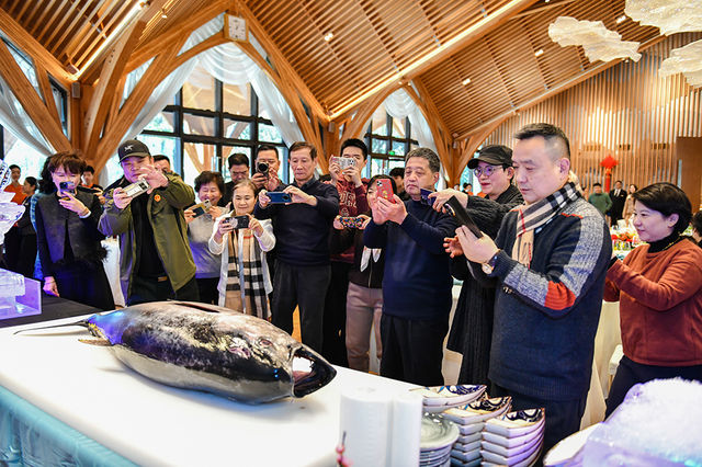 深海藍鰭吞拿魚開魚宴
