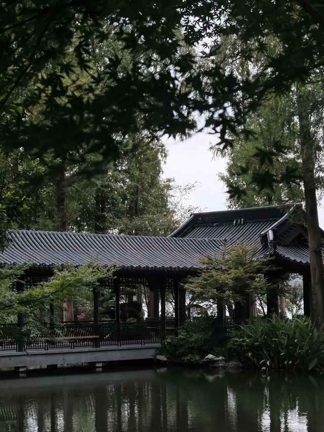 《浙江西子賓館：住進百年名莊的極致浪漫》