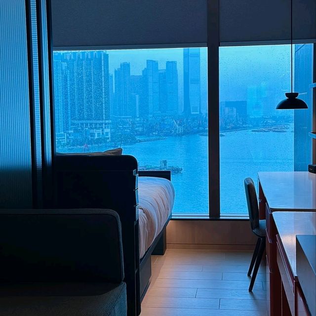 香港隱世寶藏！年輕人必住嘅維港景服務式公寓💥