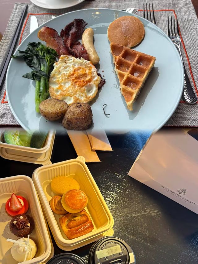 這就是帶爸媽住“貴”酒店的意義吧