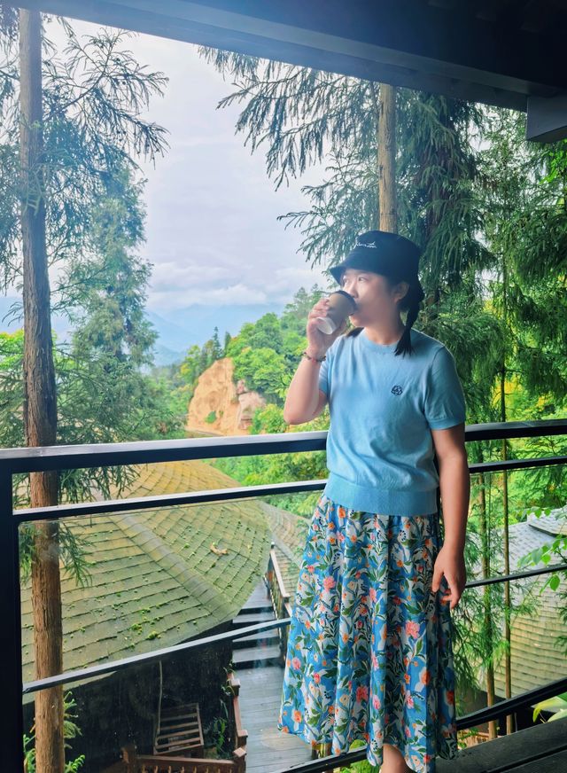 雲端仙居卡莎莎 | 隱於雲海，棲於山靈
