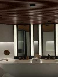 首爾江南區設計感酒店｜loft雙床房+Happy Hour，出片與舒適雙達成！✨