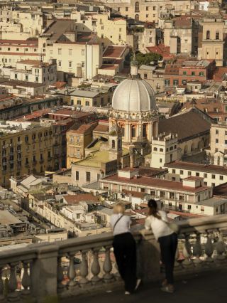 Naples CityWalk | Perfect for aimless wandering, route included