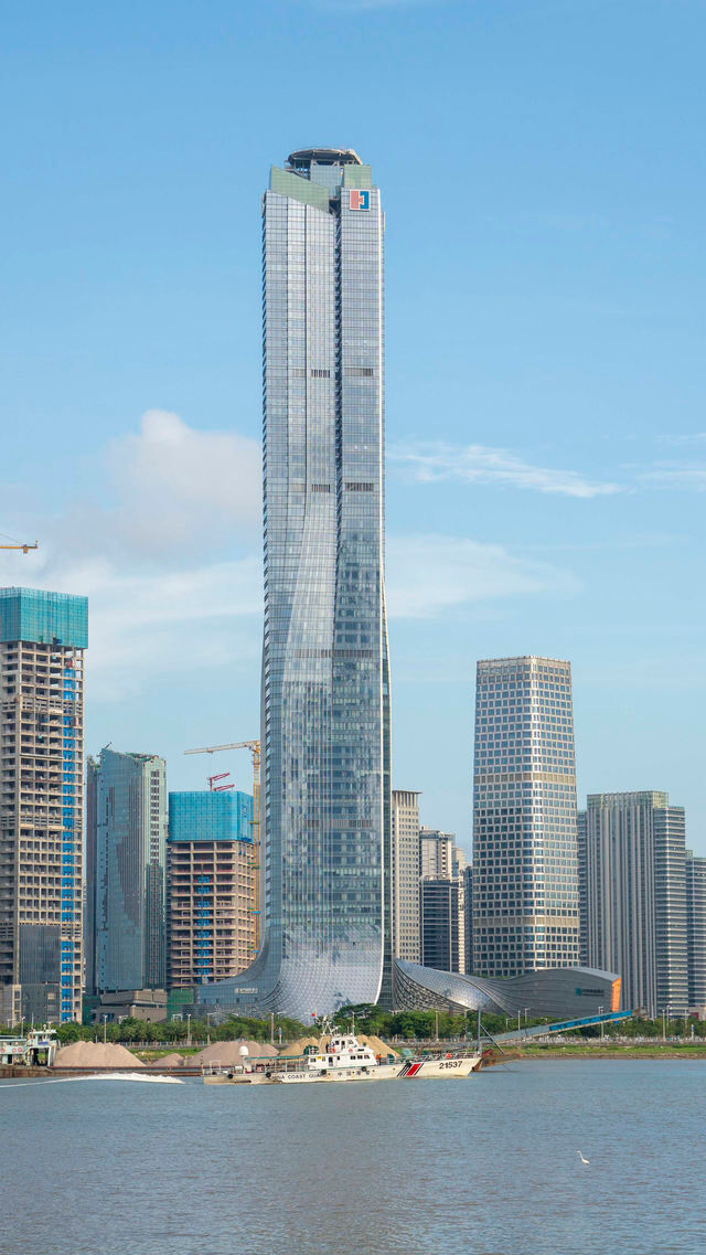 唔使過珠海就睇到澳門！一河之隔嘅浪漫值直接爆燈