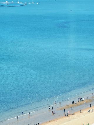 Twilight Time Guesthouse: A Poetic Retreat by the Azure Coast