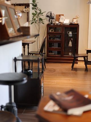 Liwu Coffee Shop | Fenglin Road, Changshu