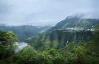 雲煙繚繞，落雨嘅浙南秘境太靚啦