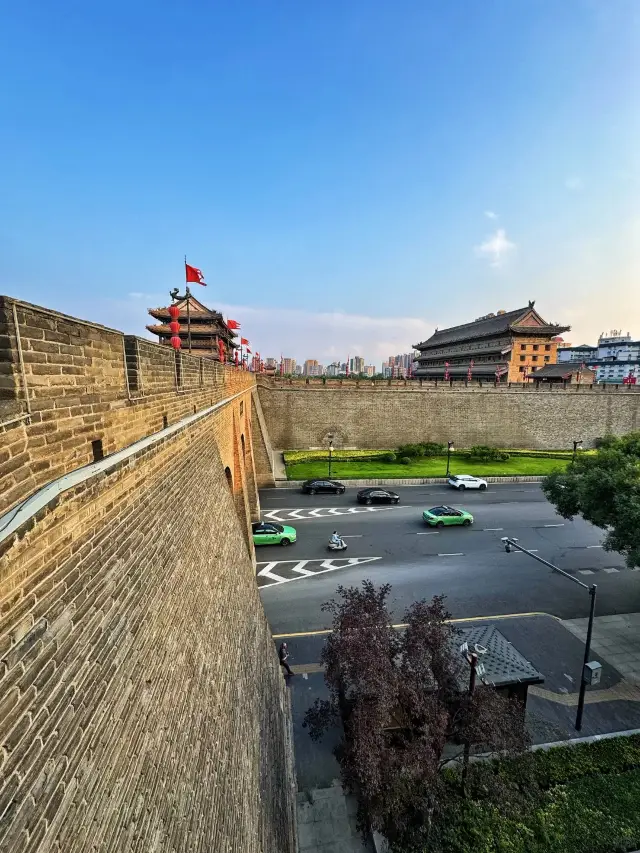 Xi'an Anding Gate｜A gentle corner under the ancient city wall, hiding the most authentic side of Xi'an.