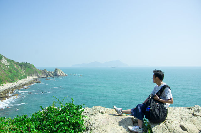深圳東西涌徒步攻略，觀山海奇觀與歷史秘境