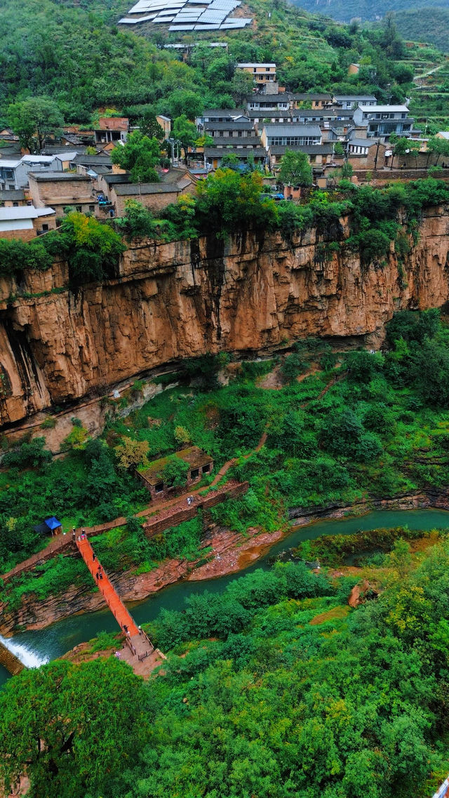長治虹霓村 懸崖上的古村落，太震撼了
