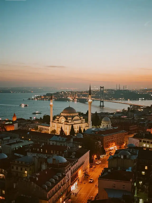 Whispers of Dawn and Dusk at the Bosphorus Strait