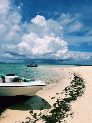 Chasing Waves, Wind & Wonder in Mauritius 🏝️