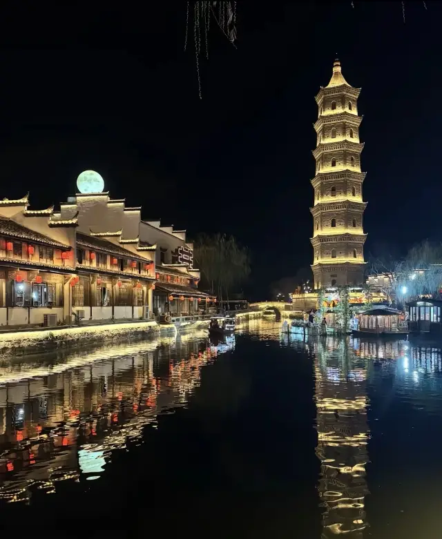 秋天的風，把我吹到了這幅絕美畫卷！