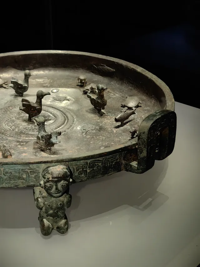 外面基礎,裡面就不基礎——山西青銅博物館 外面基礎,裡面就不基礎——山西青銅博物館
