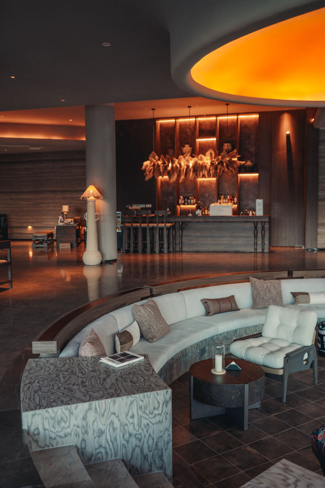 即將新開！推開窗就是高黎貢山！睡在怒江大峽谷懸崖上的酒店