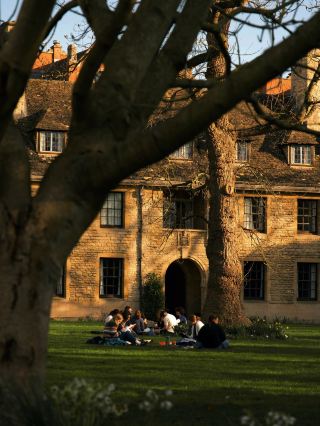 จิตวิญญาณของอังกฤษอยู่ที่ชนบท ก้าวเข้ามาสัมผัสอังกฤษที่ซ่อนเร้นอยู่