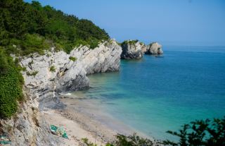 Dalian’s hidden gem for sea views, Jinshitan’s jelly sea is breathtaking!