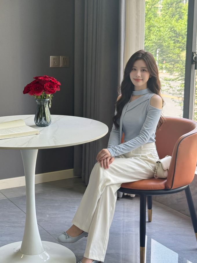 Escape to Guangde for some fresh air and hide away in this incredibly comfortable, high-quality hotel