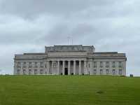 Auckland War Memorial Museum｜運動、腳踏車、野餐的好地方