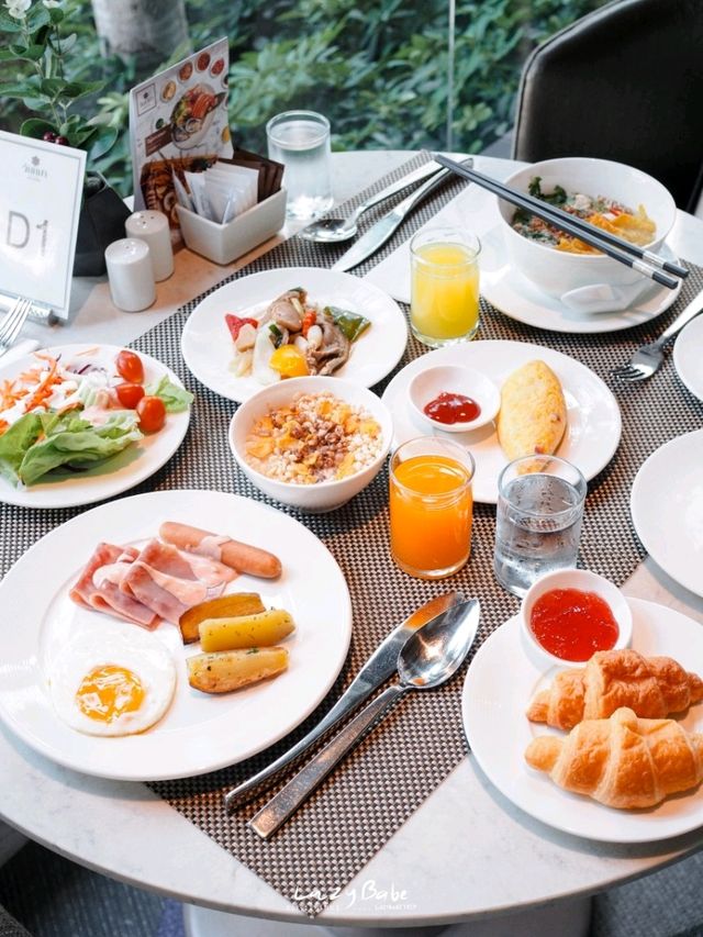 Mytt Hotel Pattaya โรงแรมสวย ใกล้ทะเล เดินแค่ 200 เมตรถึง