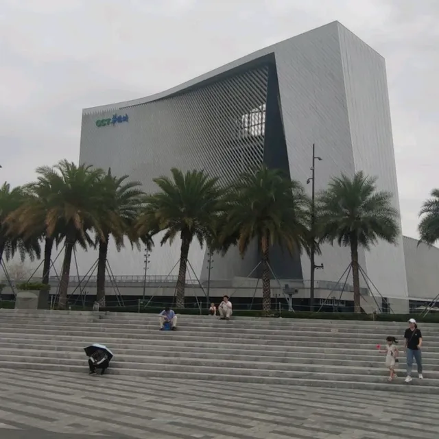 打卡亞洲最大的歡樂港灣摩天輪🎡