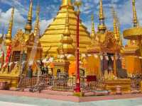 สักการะหลวงพ่อทันใจ วัดพระบรมธาตุบ้านตาก 🙏🏻🙏🏻