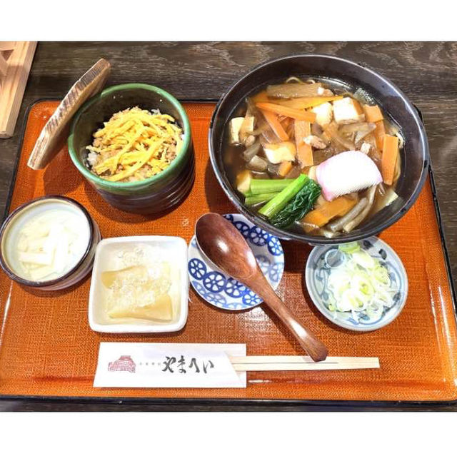 長野　お食事処　やまへい