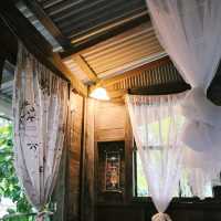 ขนำนายทั่ง บ้านในป่า ใกล้ชิดธรรมชาติ 