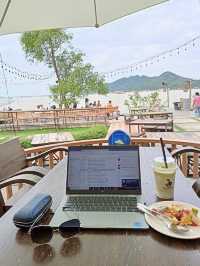 Chill with coffee near by the lake of Sonkhla