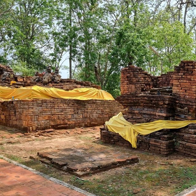 Unseen พระธาตุภูเข้า สามเหลี่ยมทองคำ
