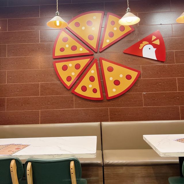 銅鑼灣｜最強芝士拉絲pizza!! 🧀🍕