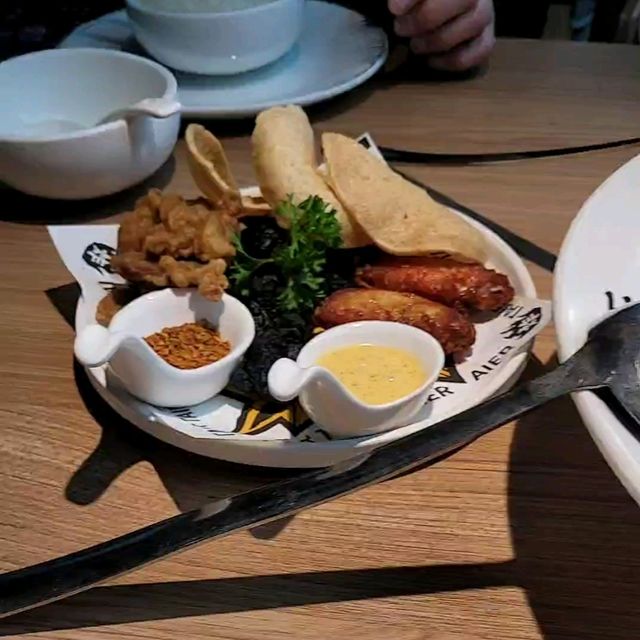 深圳酸菜魚排隊王！🐟傳說中酸菜比魚好吃？