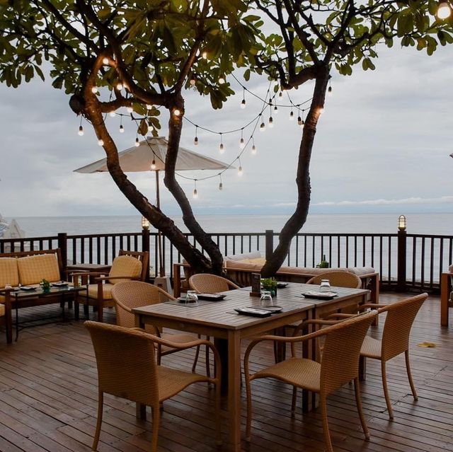 The Regent Cha Am Beach Resort