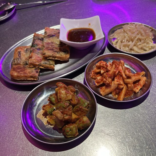 【大阪・東梅田】圧倒的なコスパで楽しめる韓国料理「韓国酒場ソルチカ 梅田店」