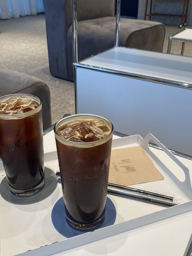 대구 이월드 근처 거울 맛집 감성 카페 디웨이브