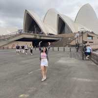 Sydney bridge and opera house ✈️