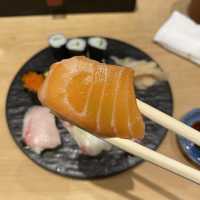明石魚の棚「すし左衛門」盛合せA1,089円！安くてうまい寿司！お通し・席料不要！