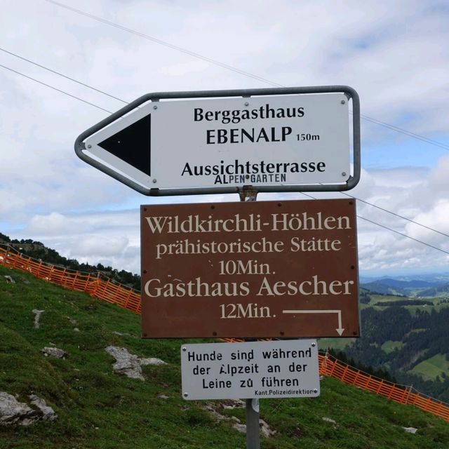 美的像明信片的瑞士懸崖餐廳-Berggasthaus Aescher