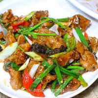 ร้านอาหารจีนที่มีเมนูให้เลือกกว่า300 เมนู