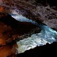 日本沖繩玉泉洞
