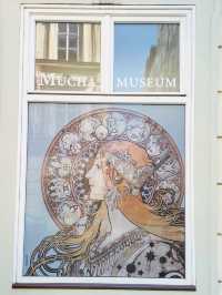 【プラハ🇨🇿】ミュシャの生涯と作品を紹介する世界唯一の美術館