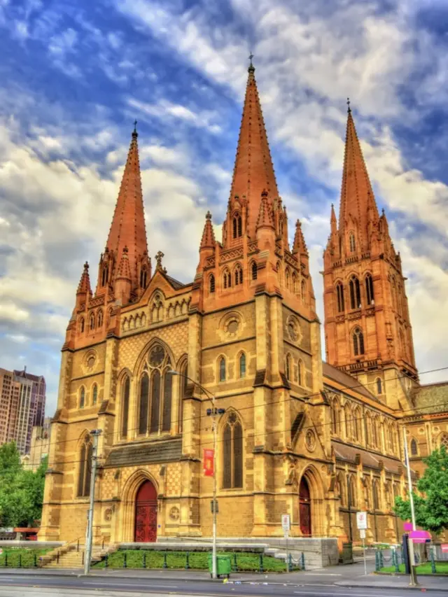 【澳洲】墨爾本必去景點：聖保羅座堂，內部挑高的設計更是令人嘆為觀止！