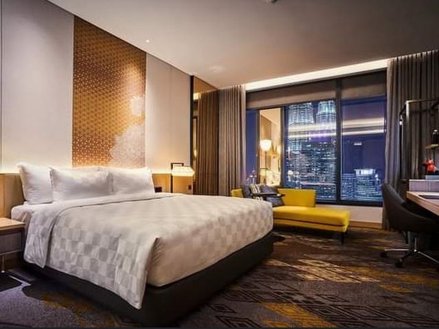 Urban Retreat at EQ Hotel KL
