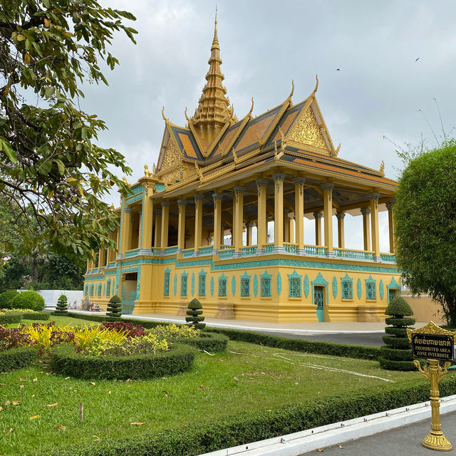 Shrinking Royal Palace of Cambodia 