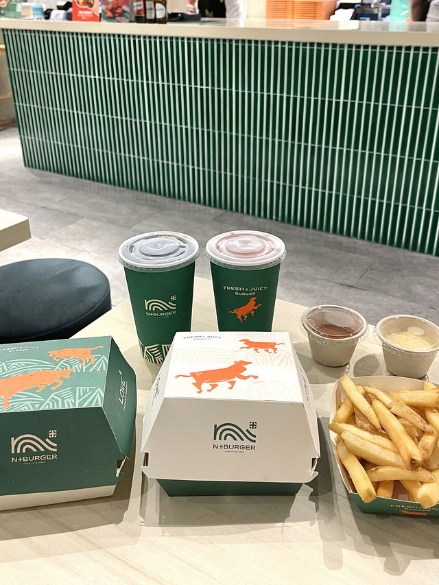 香港灣仔高質自家牧場安格斯牛漢堡店-N+ Burger