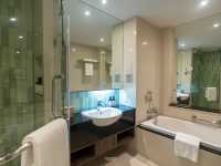Novotel Living Bangkok Sukhumvit Legacy