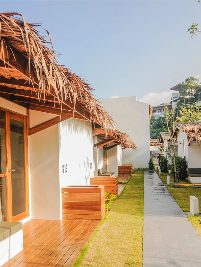 🔥ที่พักบนเกาะสมุยติดหาด พร้อมอาหารเช้า คนละ 740 