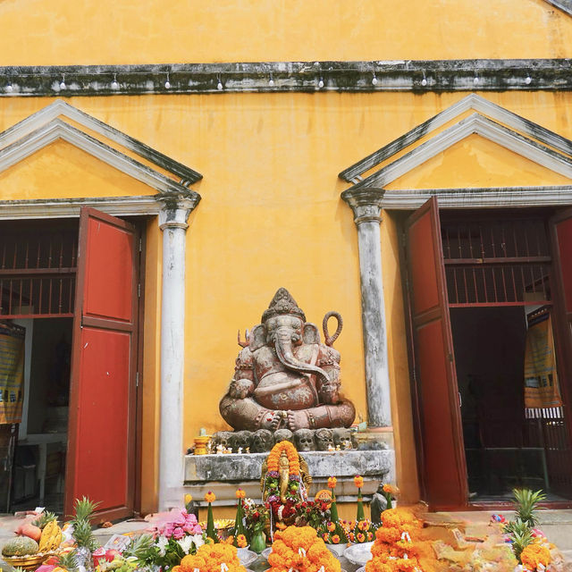 ขอพรองค์พระพิฆเนศเก่าแก่ ณ วัดนครหลวง อยุธยา