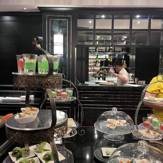 BANGKOK MUST STAY 5 STAR HOTEL -AKARA HOTEL 