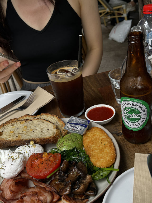 🍺브런치에 맥주를 마시는 사람이 있다..? Truffles
